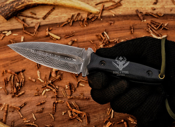 Damascus Steel Boar Hunting Knife – Hand Forged Survival Blade with Black Micarta Handle & Leather Sheath