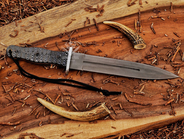 Big Dagger – D2 Steel Boar Hunting Knife with Black Micarta Handle