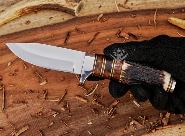 Handmade Damascus Skinner Knife – Stag Horn Handle, 8.75″ EDC & Hunting Knife with Leather Sheath