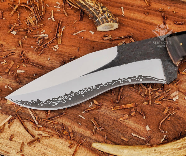 D2 Steel Handmade Damascus Bowie Knife: Camel Bone Handle, Leather Sheath