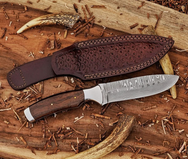 Hunting Bushcraft Knife - VG10 Stainless Damascus Steel Blade