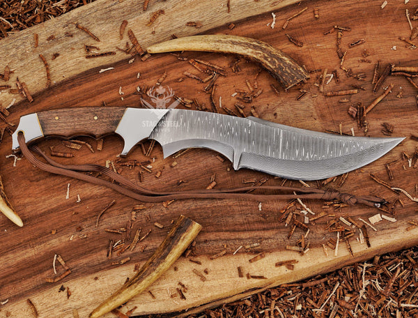 Full length view of handmade Damascus Bowie hunting knife