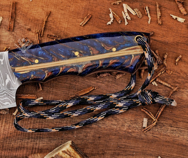 Close-up of handle on Damascus skinning knife