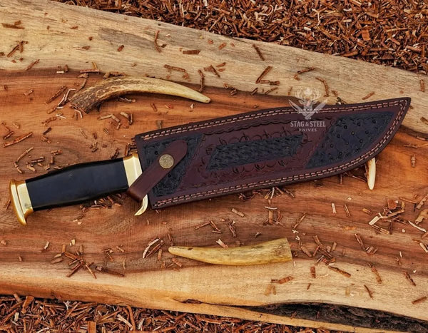 D2 steel survival knife for outdoor use