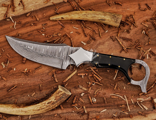 Custom Ringtail Hunting Knife – Stainless Damascus Blade