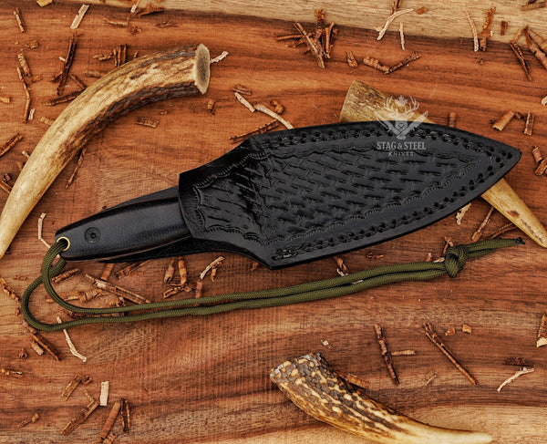 Damascus Steel Boar Hunting Knife – Hand Forged Survival Blade with Black Micarta Handle & Leather Sheath