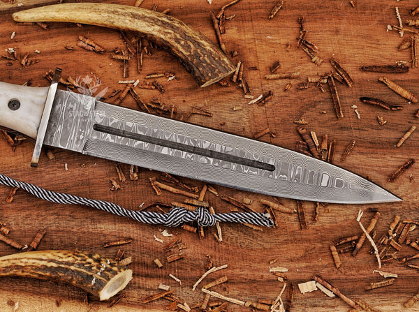 Big Dagger – Damascus Stainless Steel Boar Hunting Knife with Beige Micarta Handle