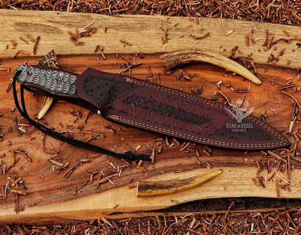 Big Dagger – D2 Steel Boar Hunting Knife with Black Micarta Handle