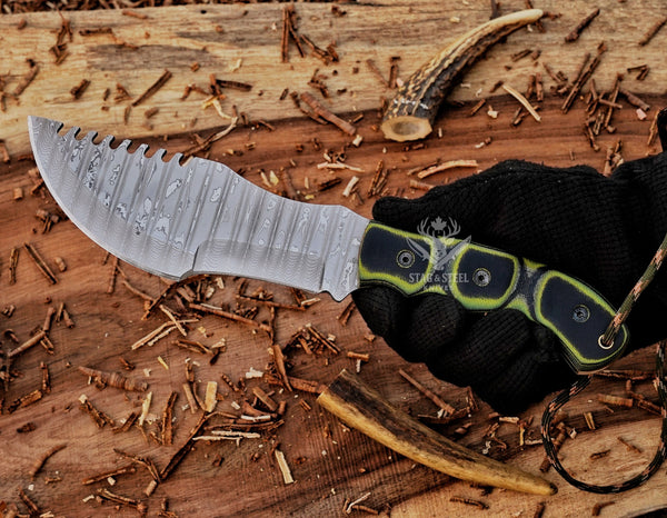 Custom Tracker Knife – Tom Brown-Inspired Stainless Steel Damascus,Green Micarta Handle, Dual-Wear Leather Sheath