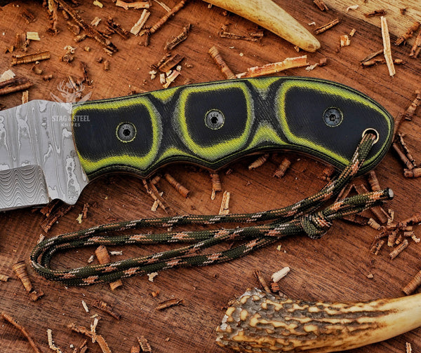 Custom Tracker Knife – Tom Brown-Inspired Stainless Steel Damascus,Green Micarta Handle, Dual-Wear Leather Sheath