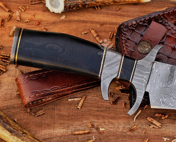 Handmade Damascus Bowie Knife: Stainless Steel Blade, Black Micarta Handle