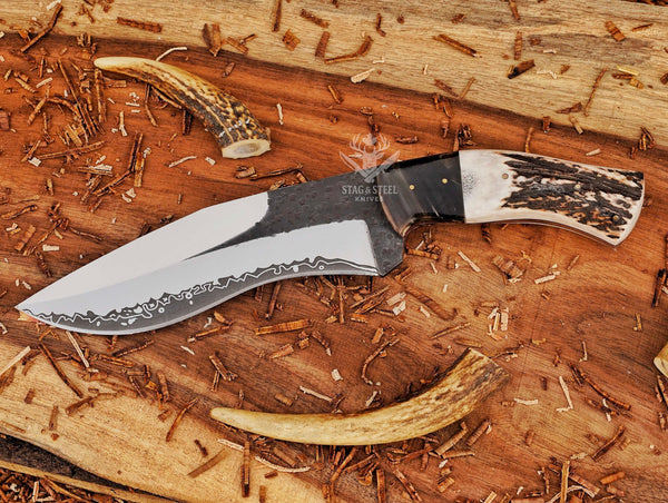 D2 Steel Handmade Bowie Knife: Stag Horn Handle, Leather Sheath