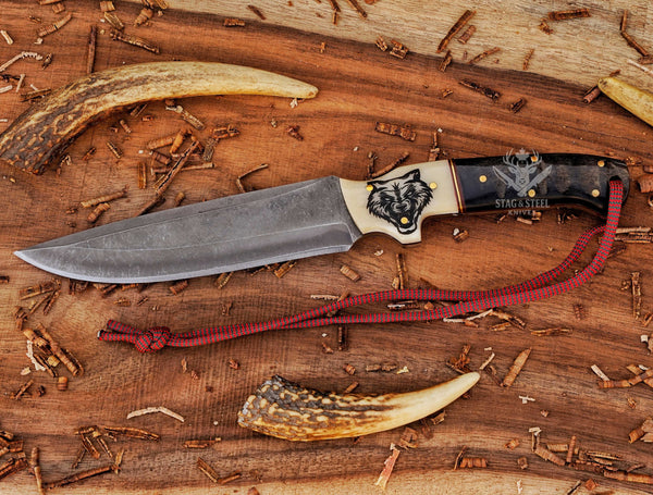 Hand Forged D2 Steel Knife: BlackHorn & RamHorn Handle, Wolf Sheath