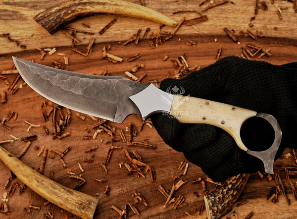 D2 ringtail knife suitable for skinning and field tasks