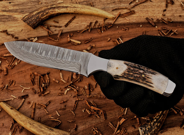 Bushcraft Knife | Stainless Damascus Steel Blade | Stag Handle | SS Bolsters & Leather Sheath.