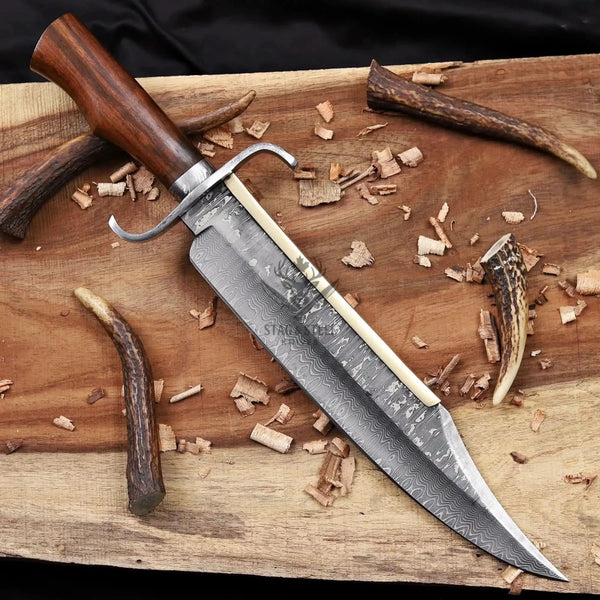 Alamo Musso damascus bowie knife rosewood handle full knife Vertical layout blade and handle detail