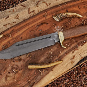 Crocodile Dundee knife side profile