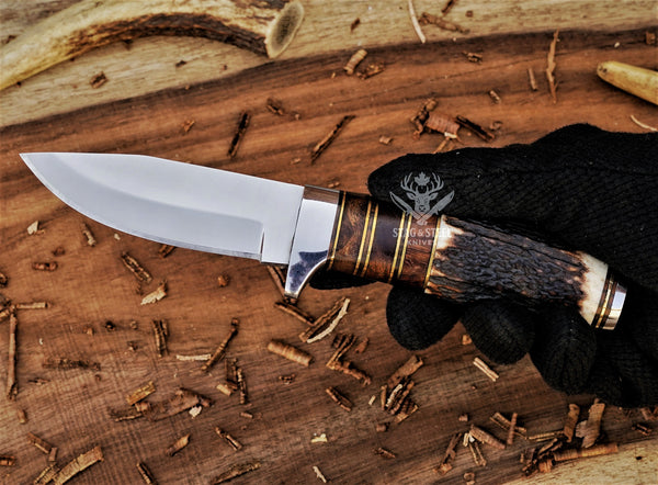 Small fixed blade hunting knife made from D2 steel