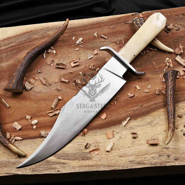 D2 Bowie knife with clip-point blade and steel guard 