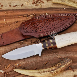 Lightweight D2 small hunting knife for outdoor use
