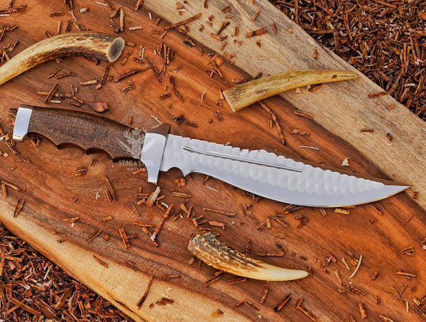 Hand-Forged D2 Steel Hunting Bowie Knife