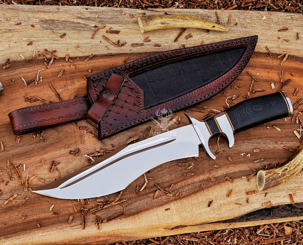 Survival bowie knife with protective leather sheath